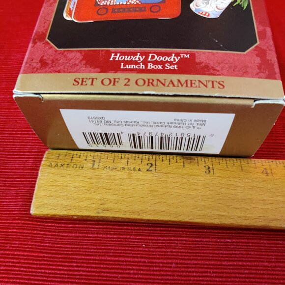 Vintage Hallmark Keepsake Howdy Doody Ornament Set - Lunchbox & Thermos - 1999 - Picture 13 of 14